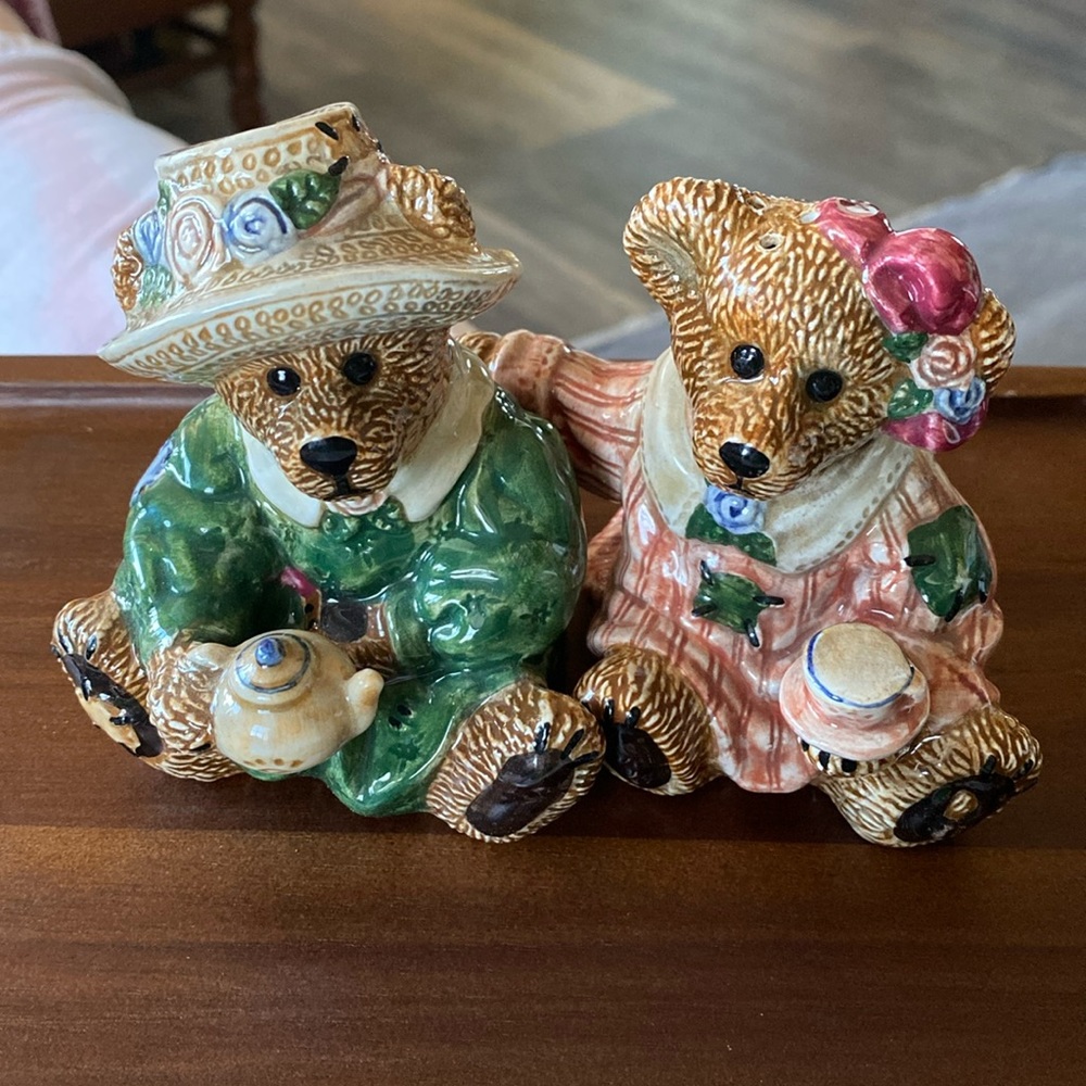 Boyd’s salt&pepper shakers